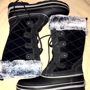 Winter boots-US women’s size 9